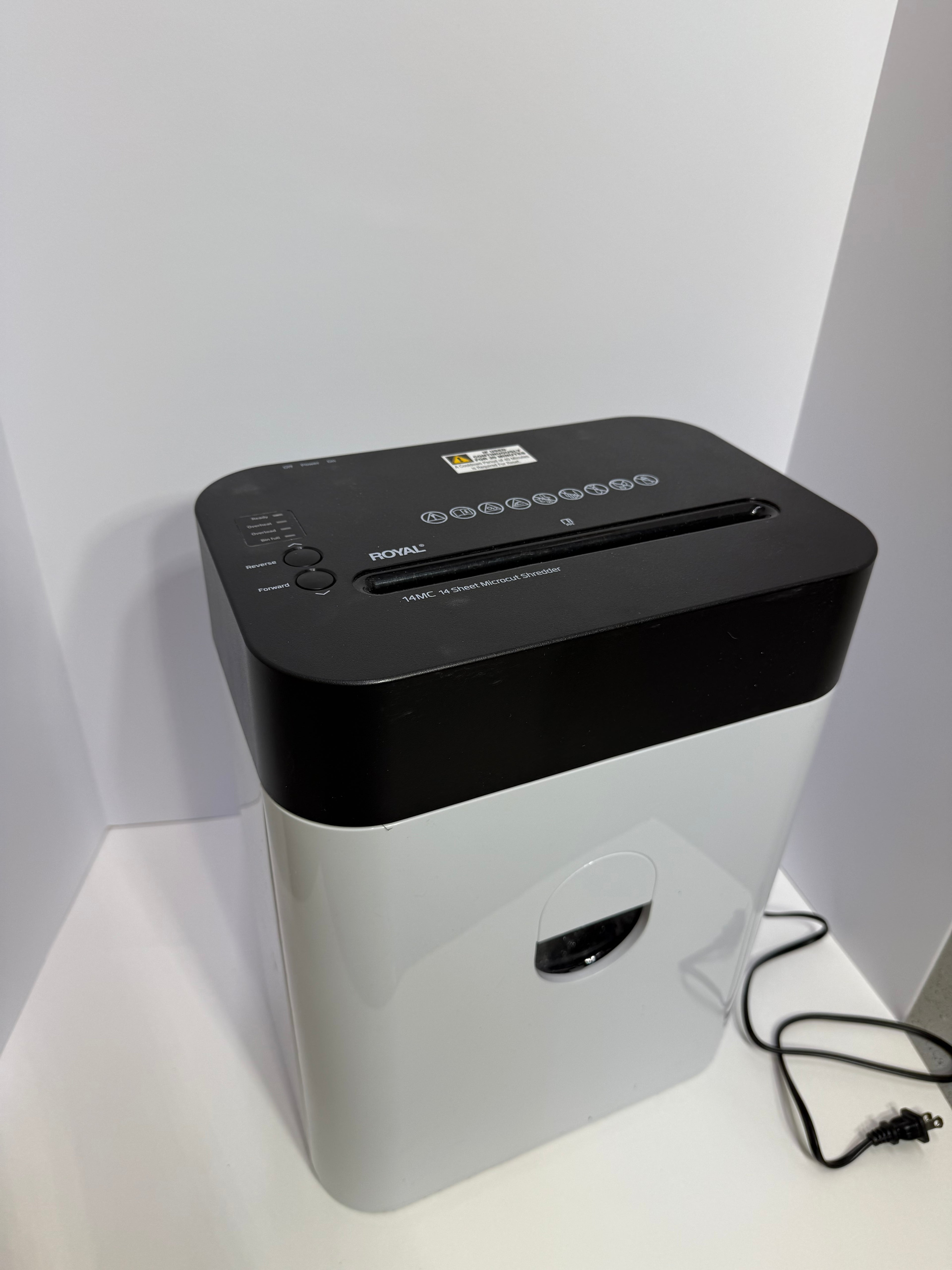 Royal 14-Sheet Micro Cut Paper Shredder