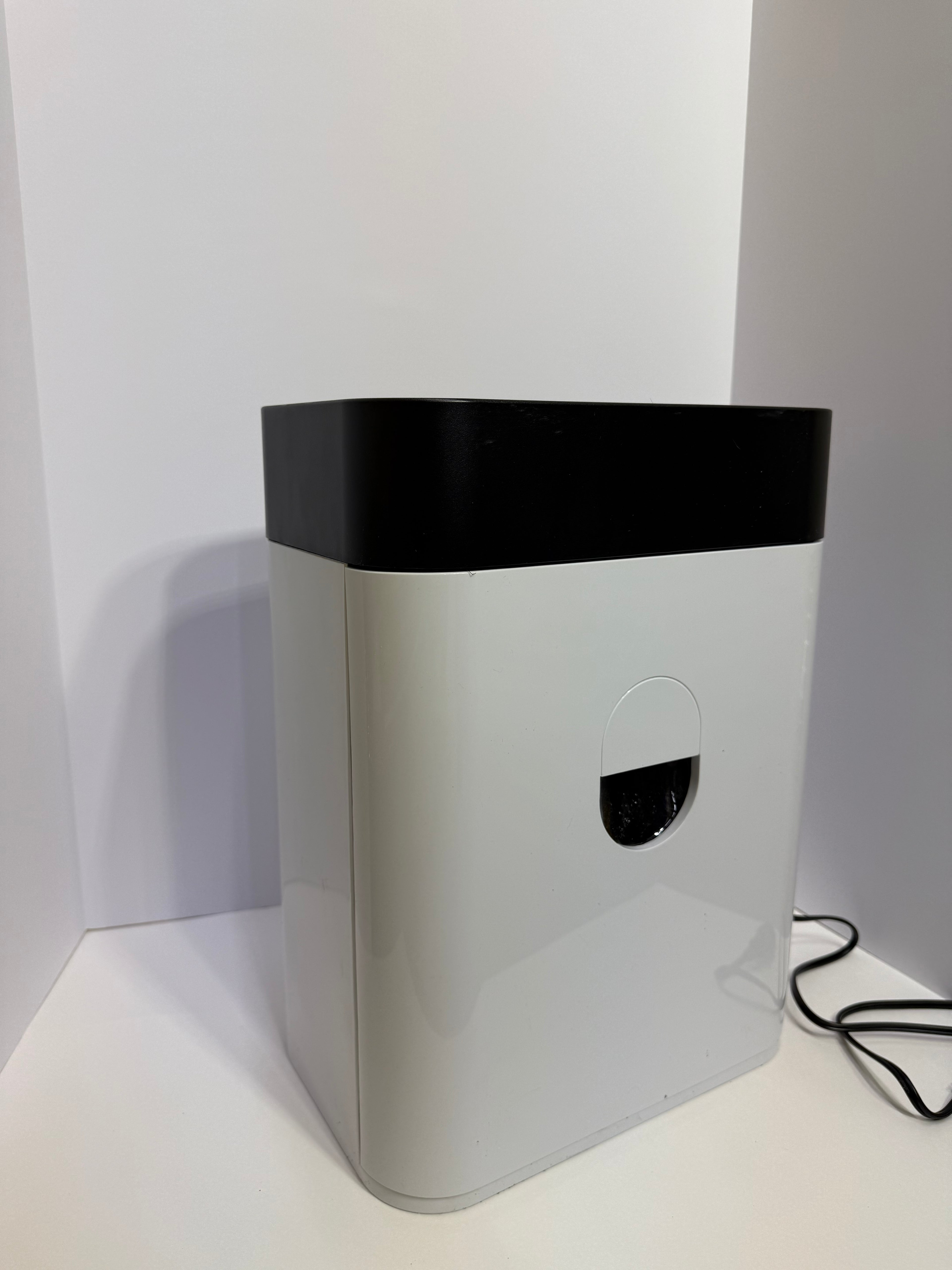 Royal 14-Sheet Micro Cut Paper Shredder